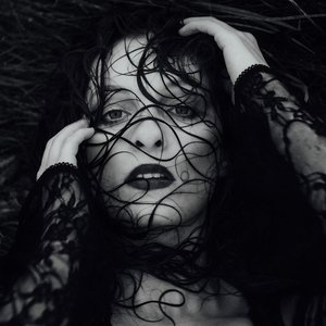 Siren — Heidi Curtis