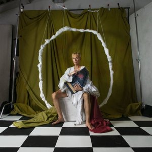 Milkteeth — Douglas Dare