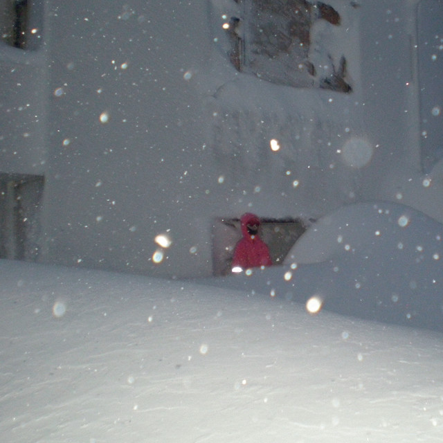 they only talk about the weather — Arny Margret