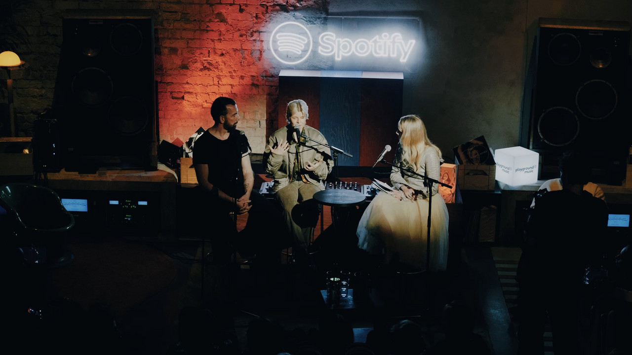 Robyn's Top Fan Experience Stockholm — Robyn